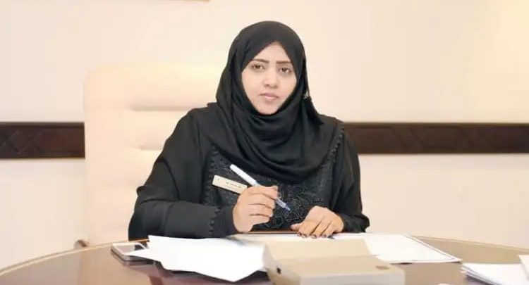 معالي ليلى النجار وزيرة للتنمية الاجتماعية